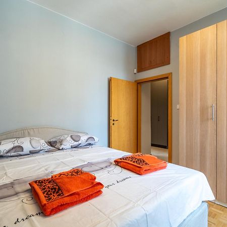 Downtown Apartment Eymi Sofya Dış mekan fotoğraf