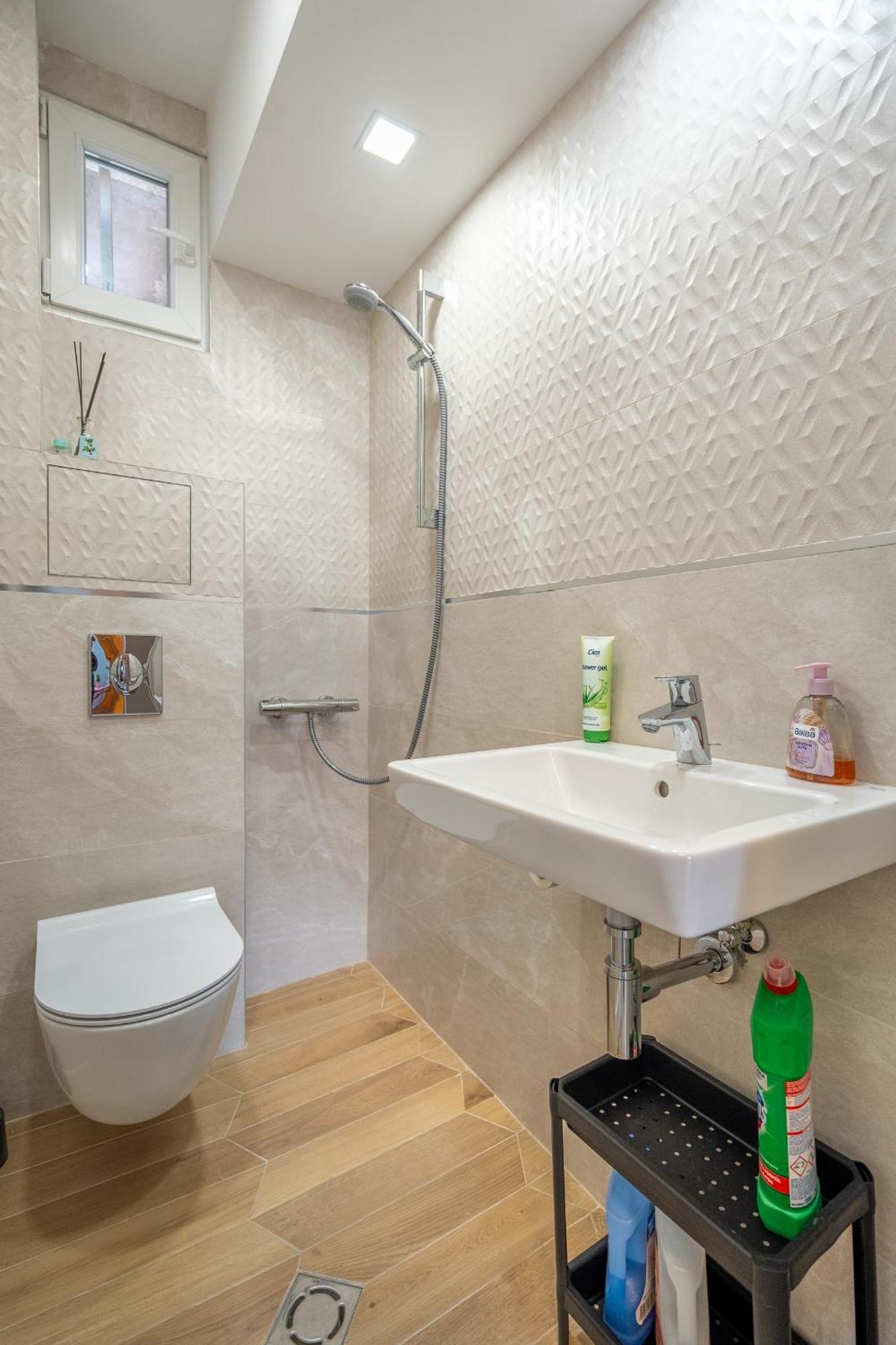 Downtown Apartment Eymi Sofya Dış mekan fotoğraf